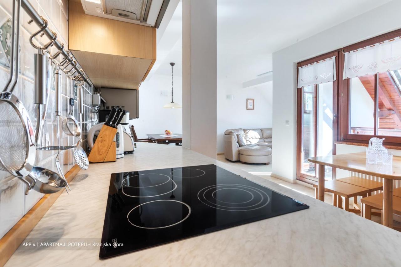Apartmaji Potepuh ครานสกา โกรา ภายนอก รูปภาพ