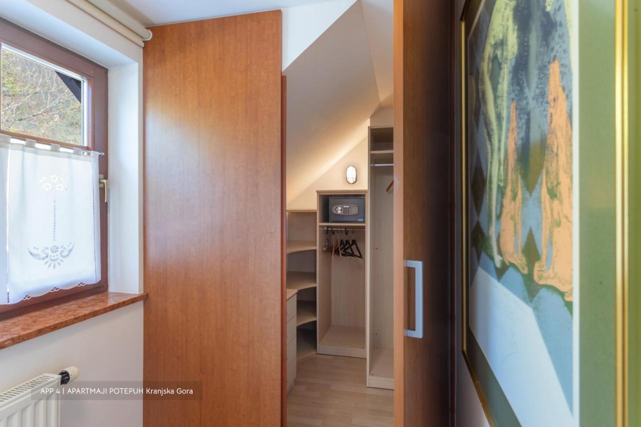 Apartmaji Potepuh ครานสกา โกรา ภายนอก รูปภาพ